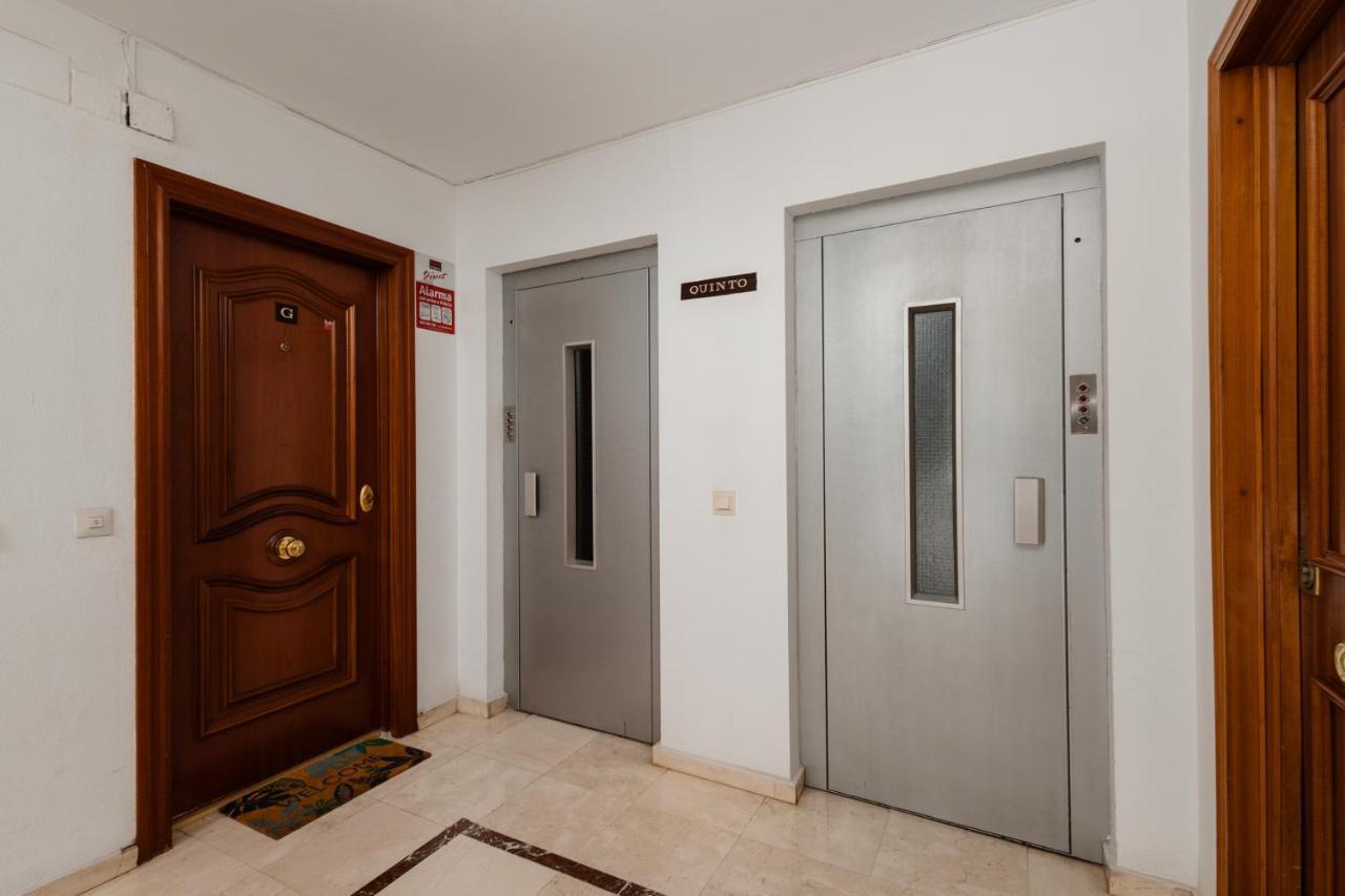 In The Historic Center Of Malaga, Very Close To The Beach And The Ave Train Station, With Private Parking Exterior foto
